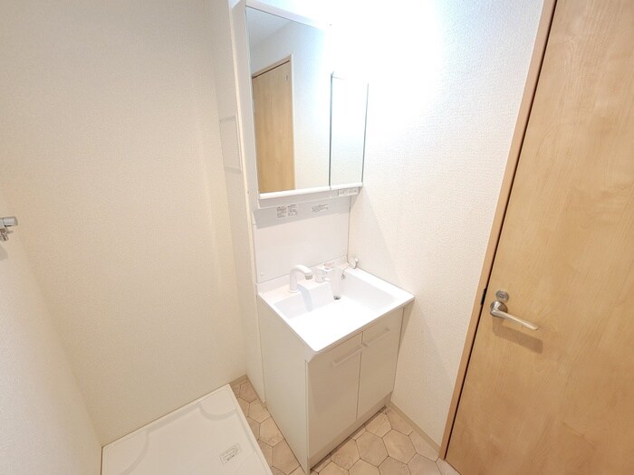 物件内観写真13　(洗面)