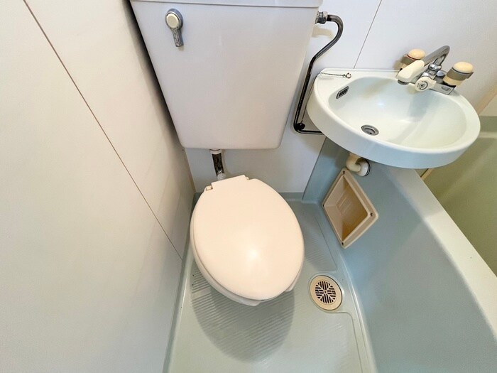 物件内観写真15　(トイレ)