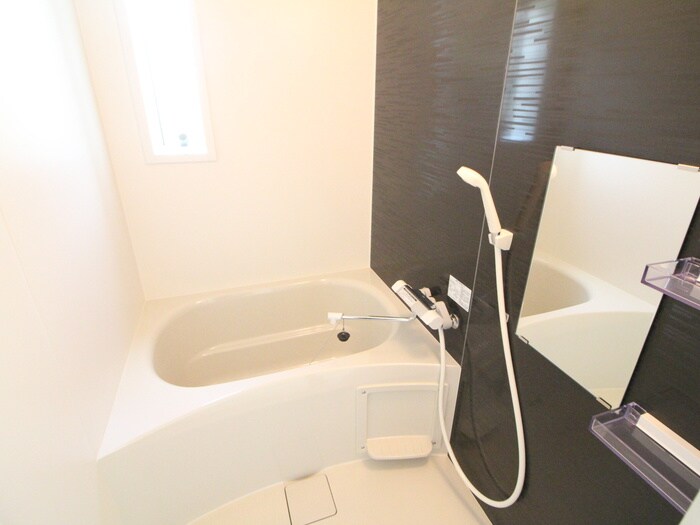 物件内観写真10　(バス／シャワールーム等)