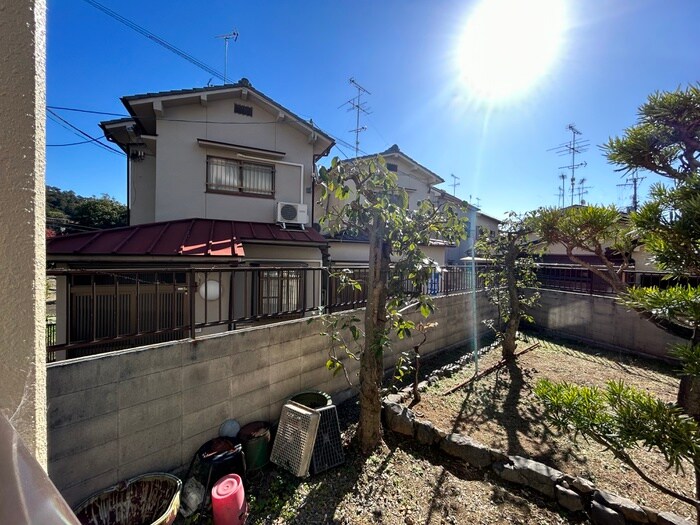 物件内観写真22　(室内からの展望)