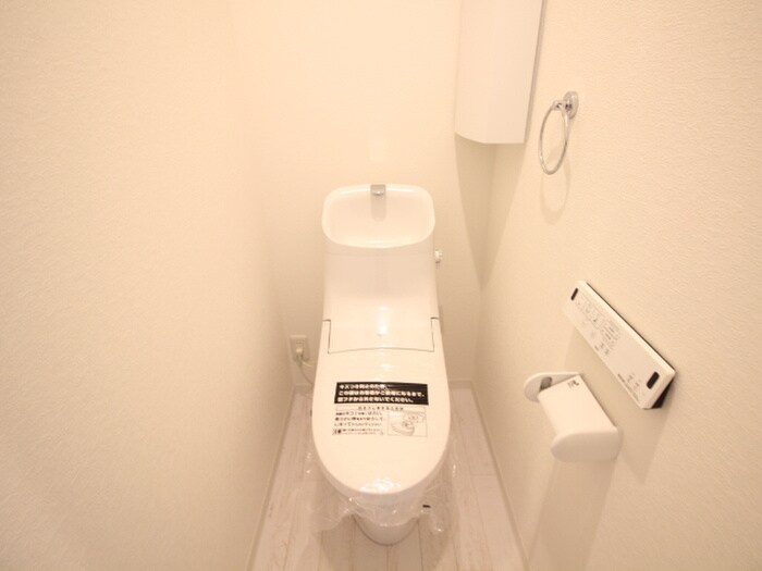 物件内観写真17　(トイレ)