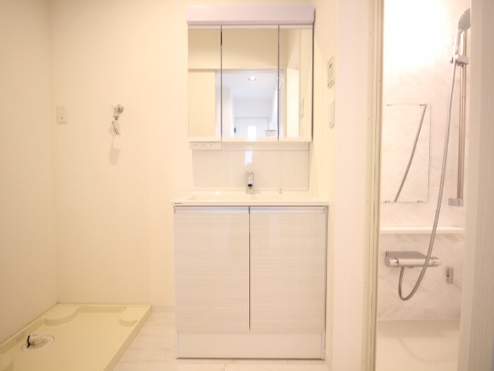 物件内観写真18　(洗面)