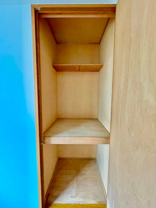 物件内観写真18　(収納)