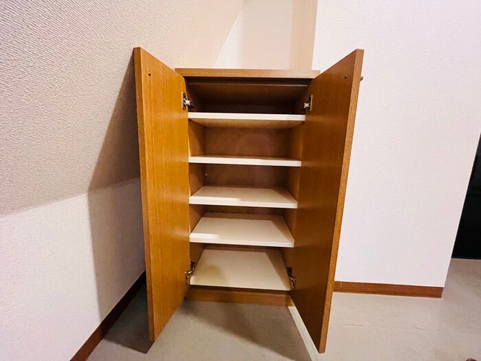 クリアコート谷垣の靴箱