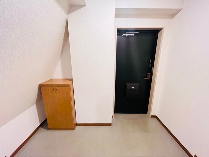 クリアコート谷垣の玄関