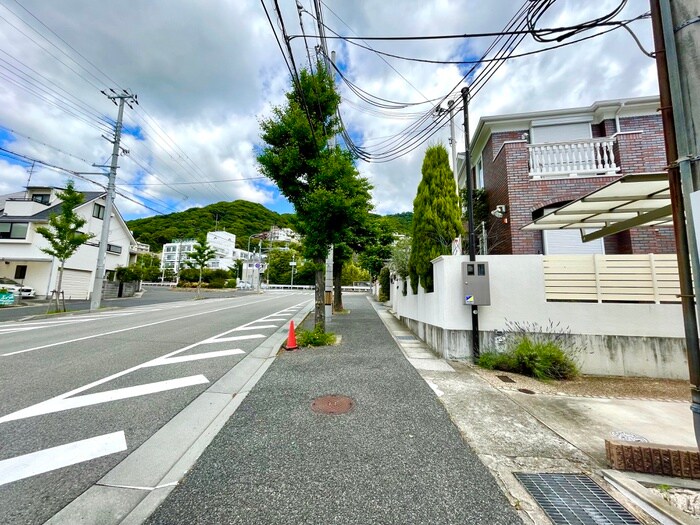 物件外観写真6　(周辺環境)