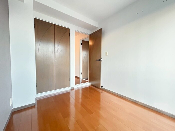 物件内観写真22　(居室)