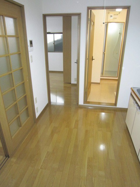 物件内観写真5　(居室)