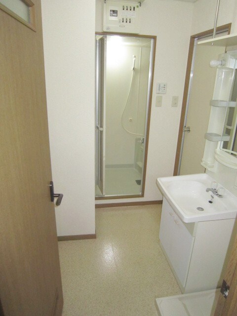 物件内観写真9　(洗面)