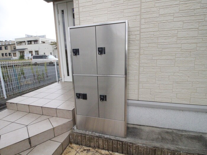 物件外観写真5　(建物設備)