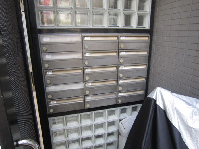 物件外観写真4　(建物設備)