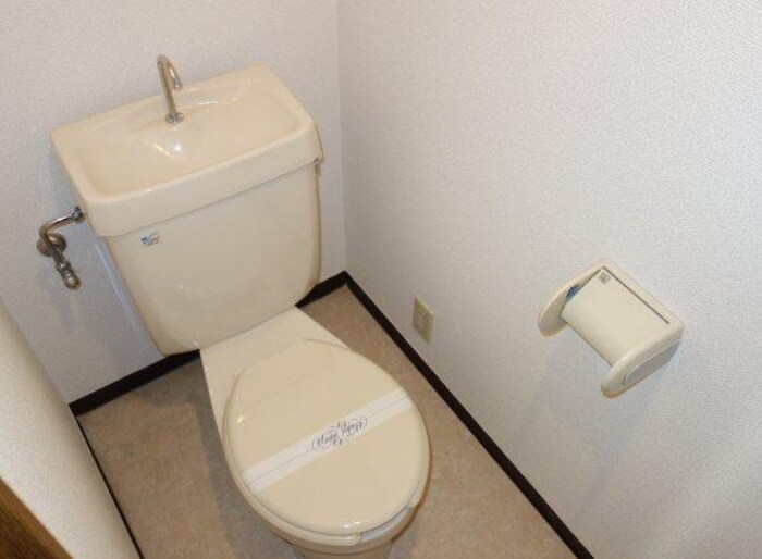 物件内観写真12　(トイレ)