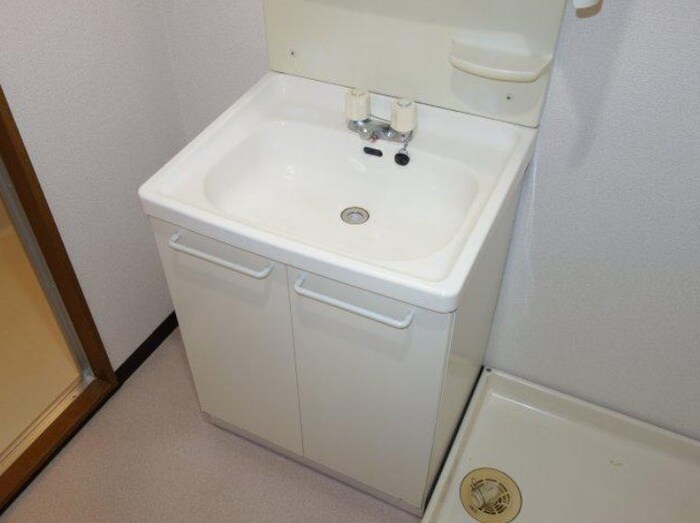 物件内観写真16　(洗面)