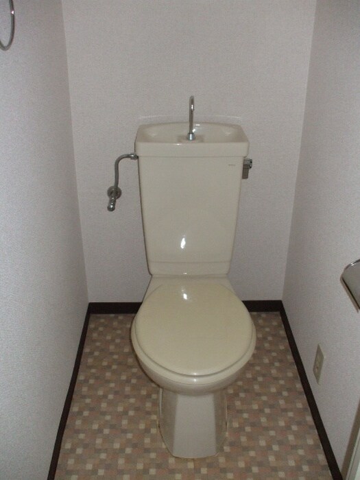 物件内観写真12　(トイレ)