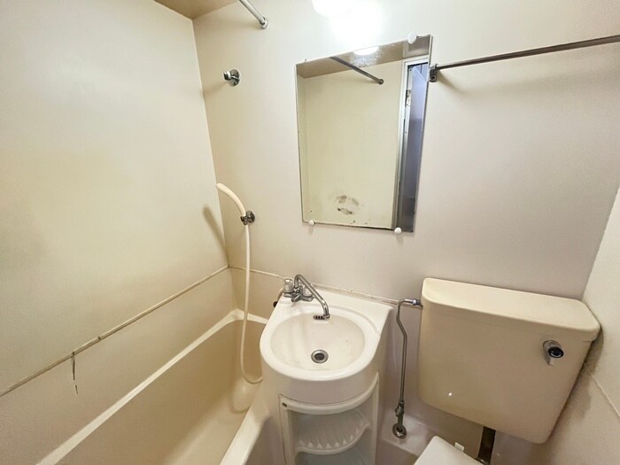 物件内観写真12　(洗面)