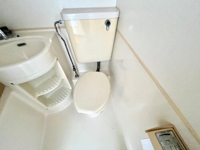 物件内観写真14　(トイレ)