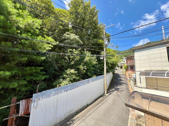 物件内観写真19　(室内からの展望)