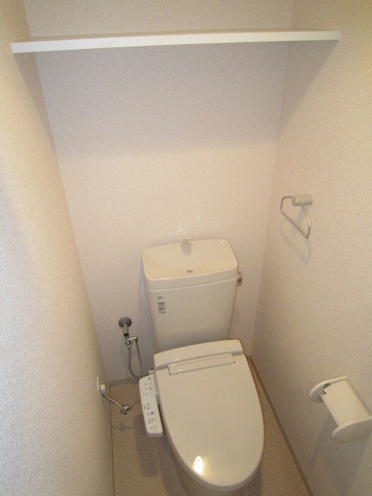 物件内観写真14　(トイレ)