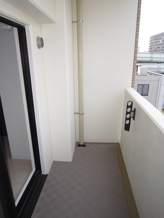 物件内観写真16　(ベランダ・バルコニー)