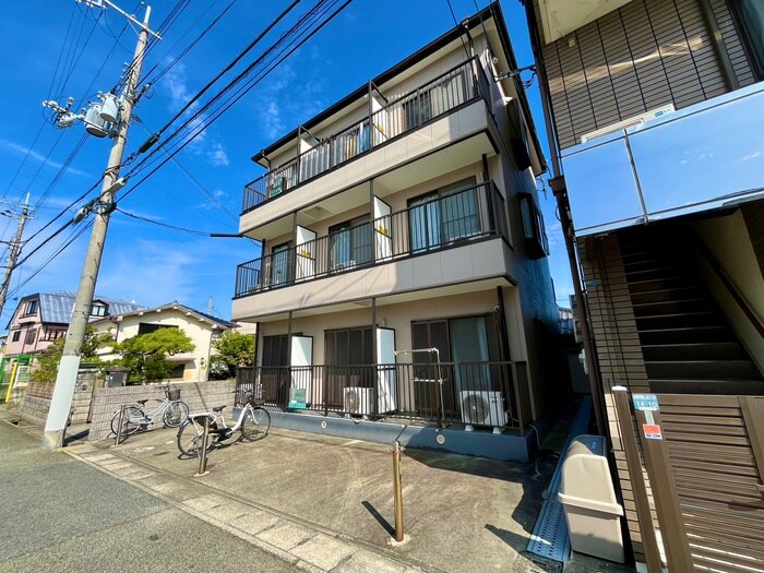 チェリーヒルズの物件外観写真