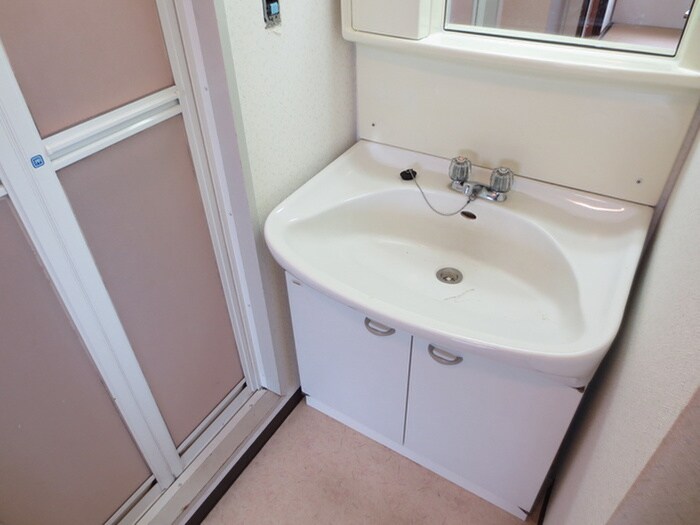 物件内観写真9　(洗面)