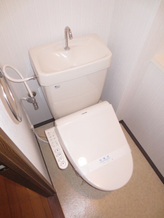 物件内観写真11　(トイレ)