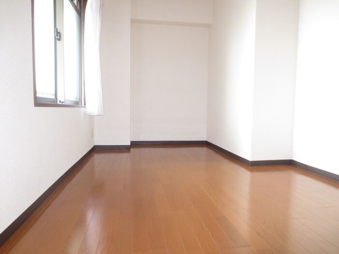 物件内観写真19　(居室)