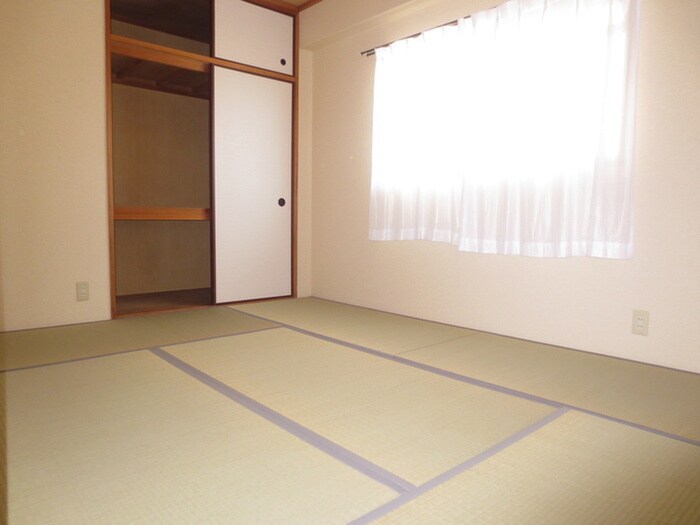 物件内観写真22　(居室)