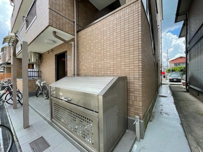 物件外観写真4　(建物設備)