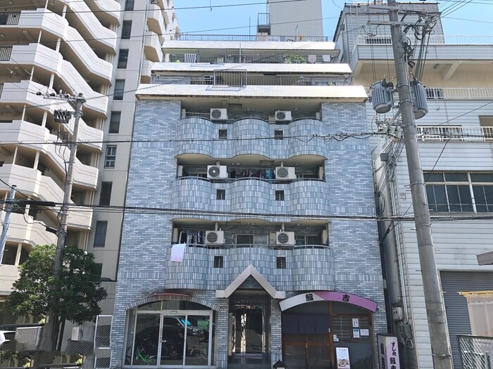 物件外観写真1　(外観写真)