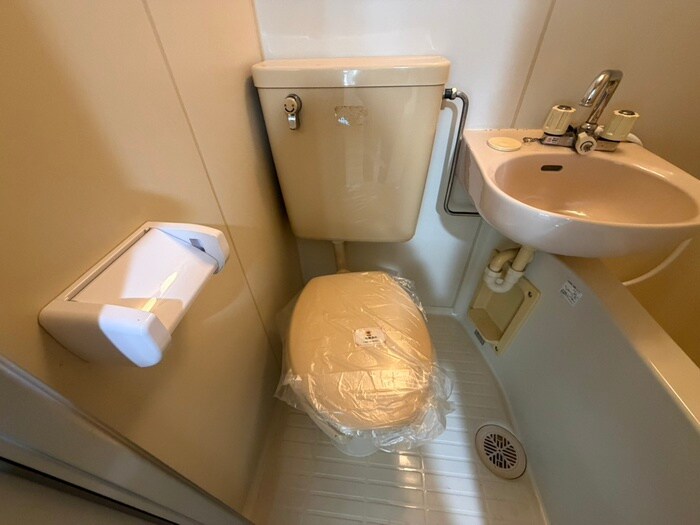 物件内観写真17　(トイレ)