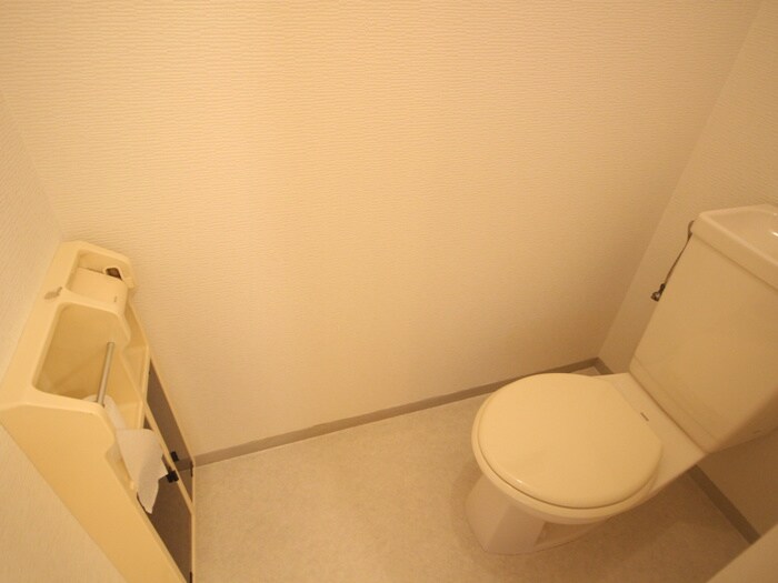 物件内観写真11　(トイレ)