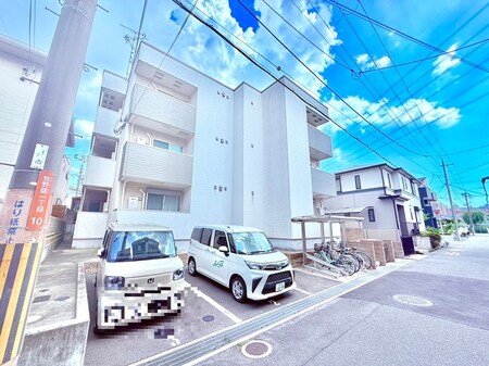 フジパレス牧野II番館外観写真