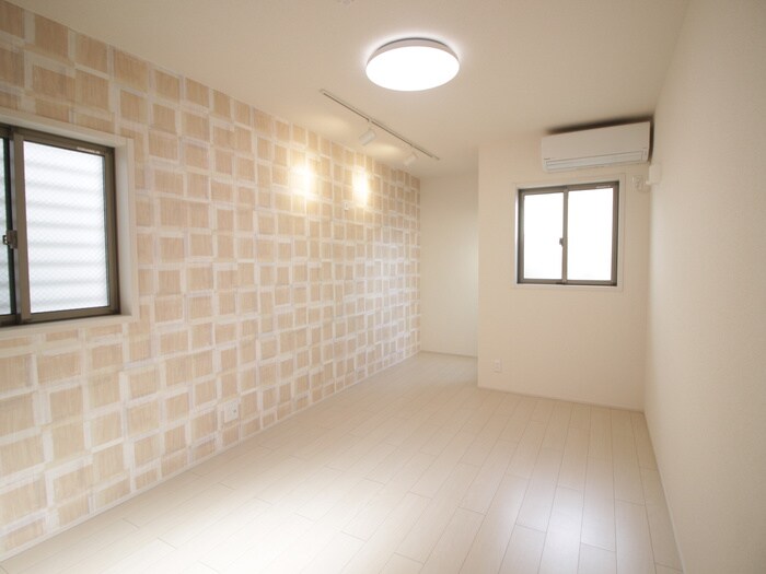 物件内観写真12　(居室)