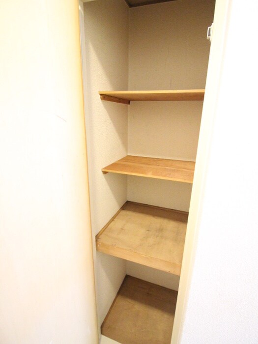 物件内観写真14　(靴箱)