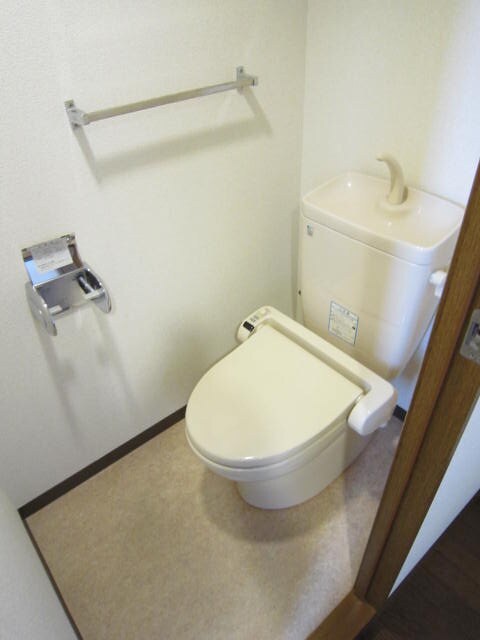 物件内観写真13　(トイレ)