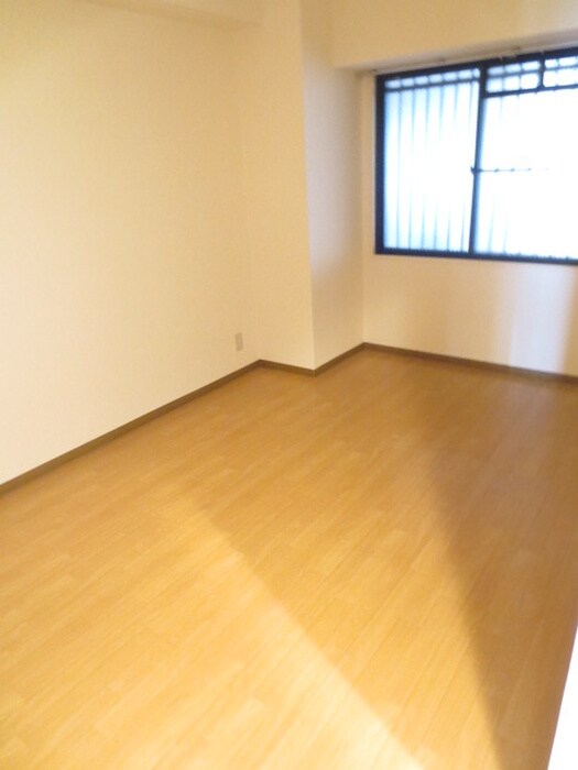 物件内観写真12　(居室)