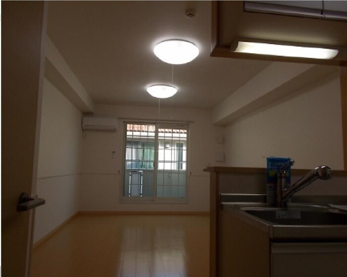 物件内観写真12　(居室)