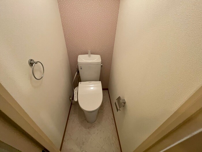 物件内観写真12　(トイレ)