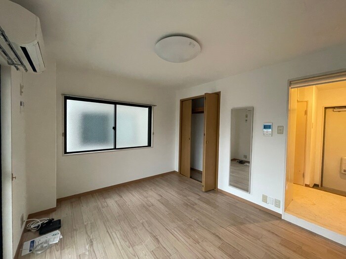 物件内観写真22　(居室)