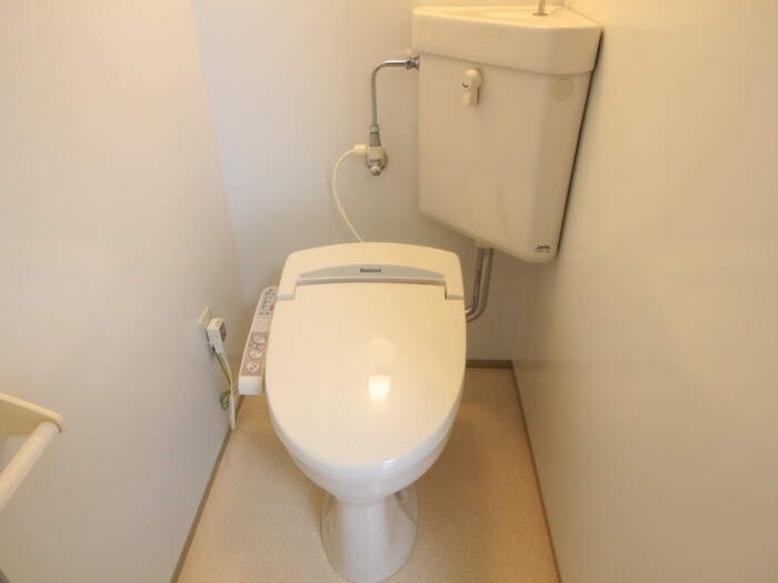 物件内観写真10　(トイレ)