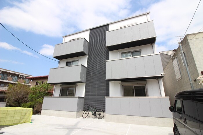 物件外観写真1　(外観写真)