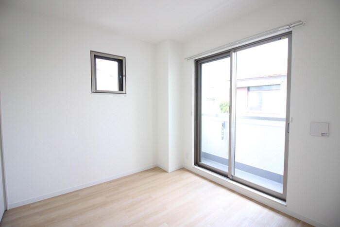 物件内観写真22　(居室)