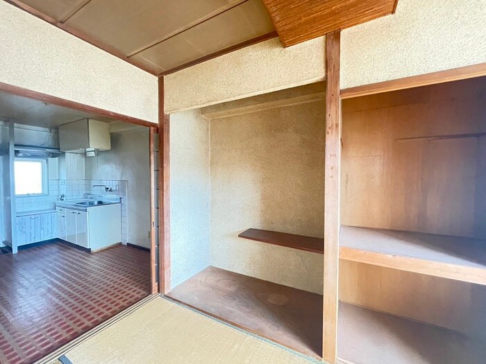 物件内観写真11　(収納)