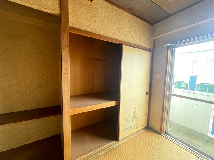 物件内観写真15　(収納)