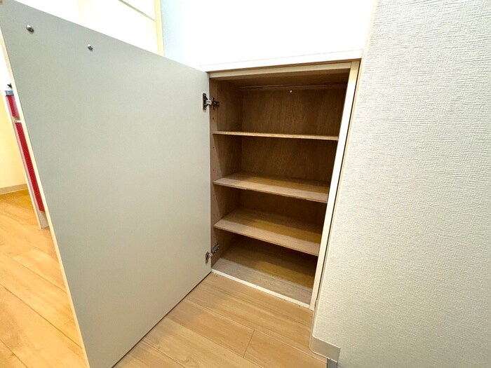 物件内観写真20　(靴箱)