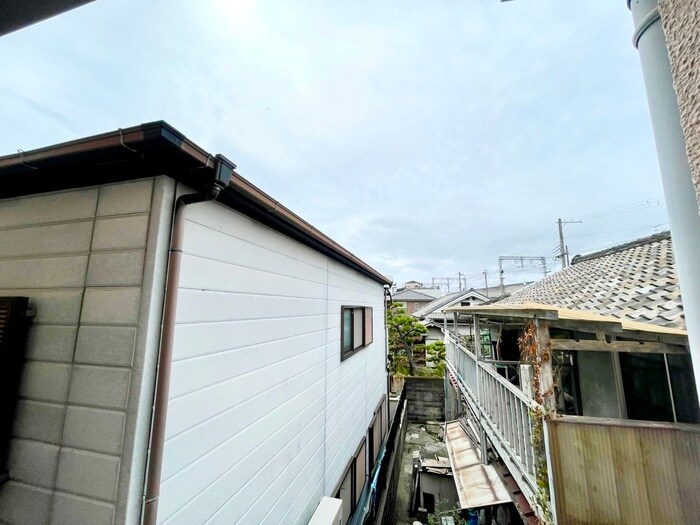 物件内観写真15　(室内からの展望)