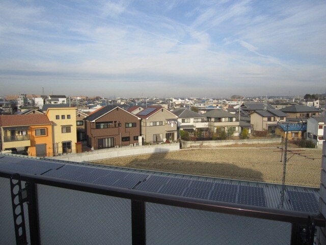 物件内観写真9　(室内からの展望)