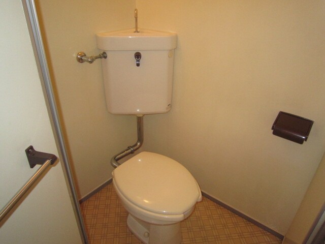 物件内観写真16　(トイレ)