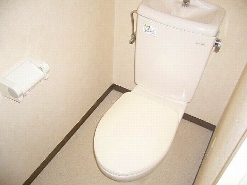 物件内観写真7　(トイレ)